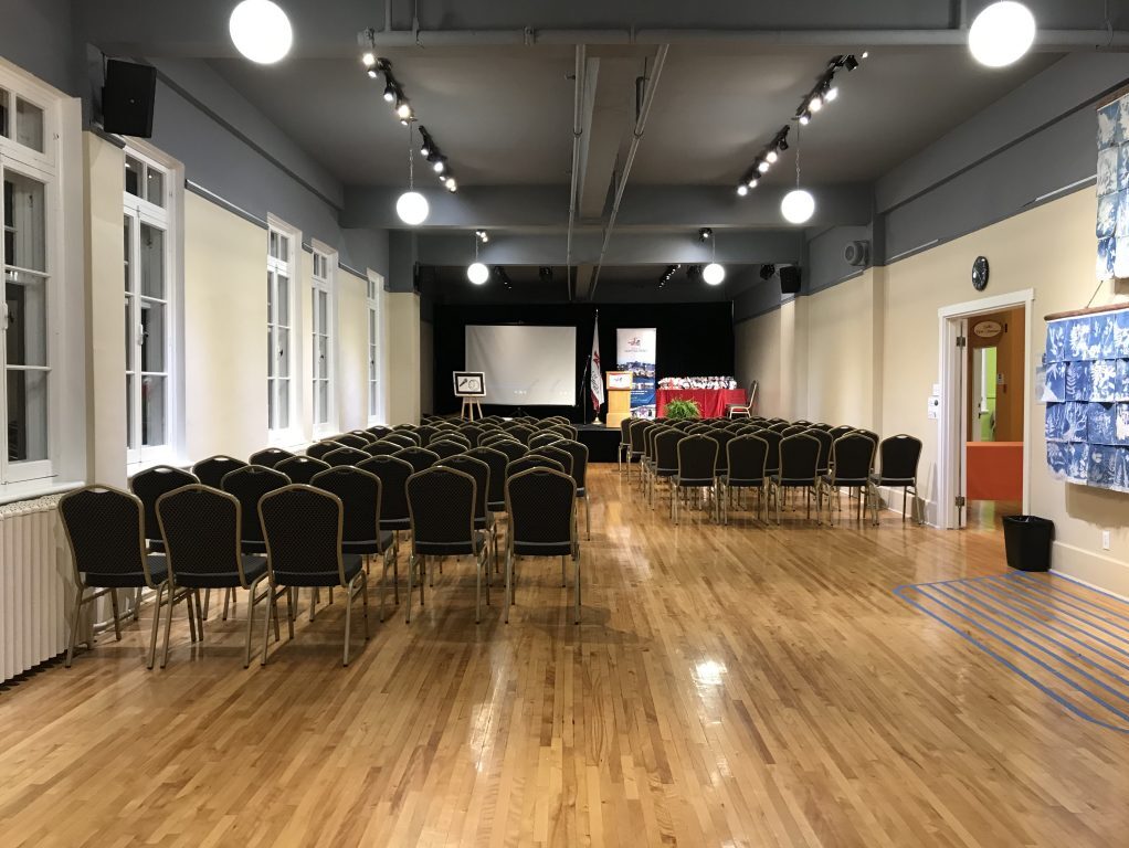 Salle Denise-Rodrigue, Centre culturel Marie-Fitzbach; ?>